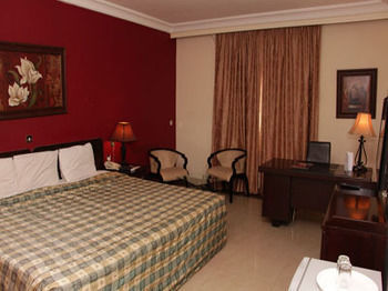Agura Hotel Abuja Ngoại thất bức ảnh