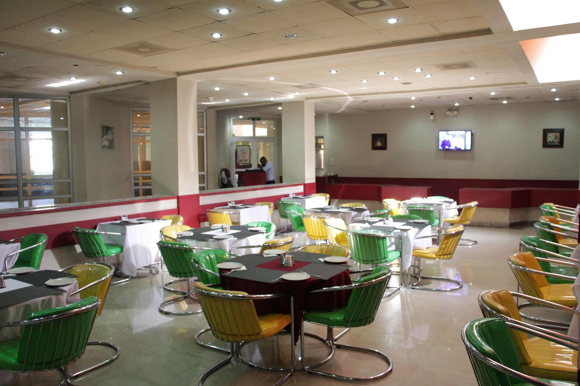 Agura Hotel Abuja Ngoại thất bức ảnh